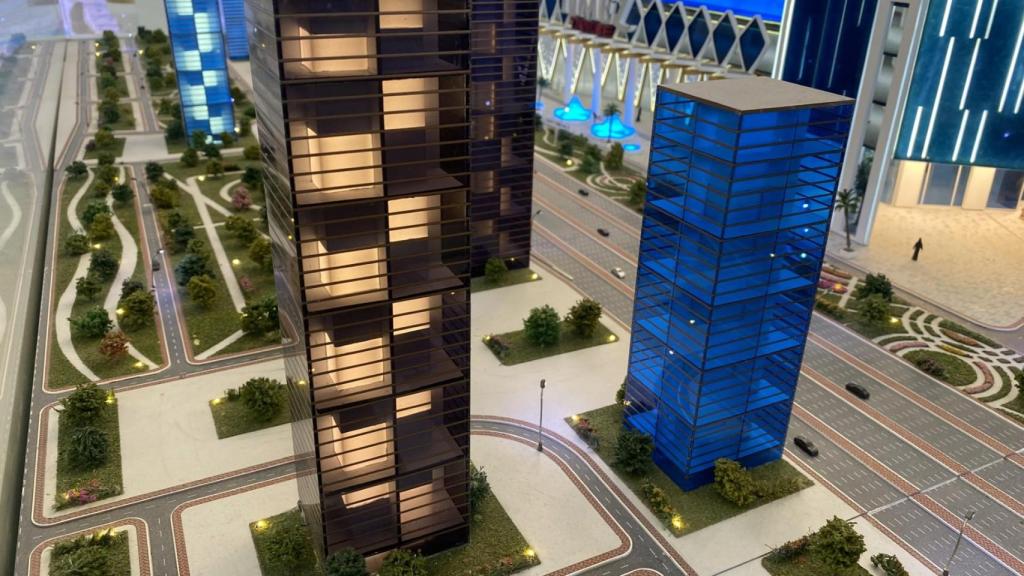 Showroom en las oficinas de la promotora Danube Properties en Dubai.