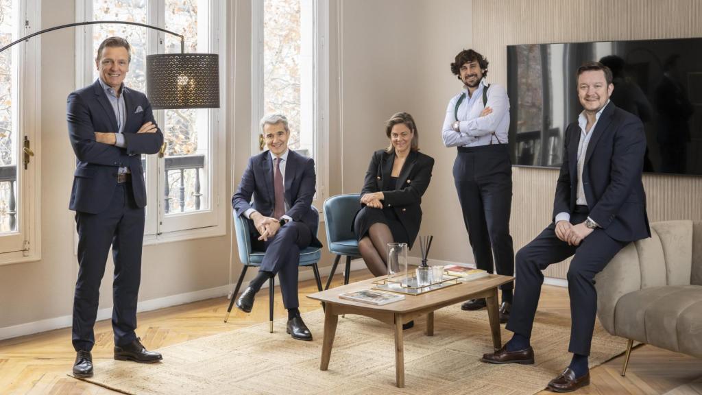 Parte del equipo de eVoost.