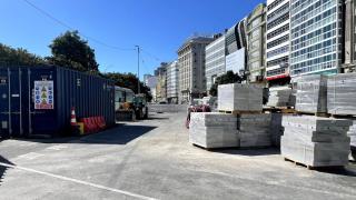 Material de obra en los Cantones de A Coruña.