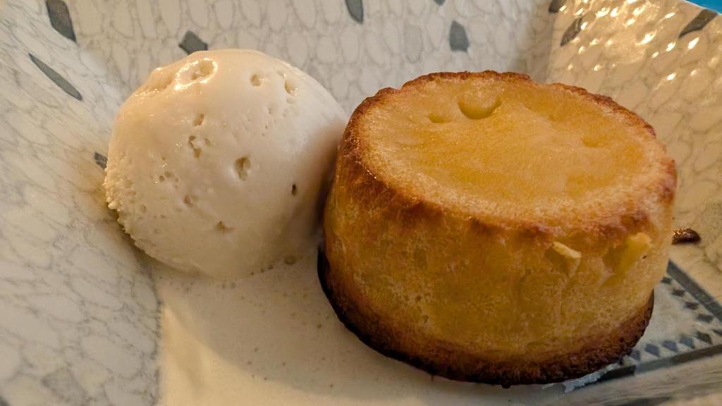 El coulant de turrón con helado de horchata que preparan en La marmita alicantina.