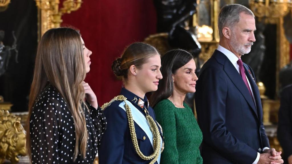 La Familia Real, en la recepción ofrecida en el Palacio Real de Madrid este domingo, 12 de octubre, en el Día de la Hispanidad.