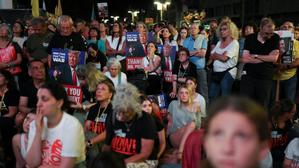Espera a la liberación de los rehenes en Tel Aviv