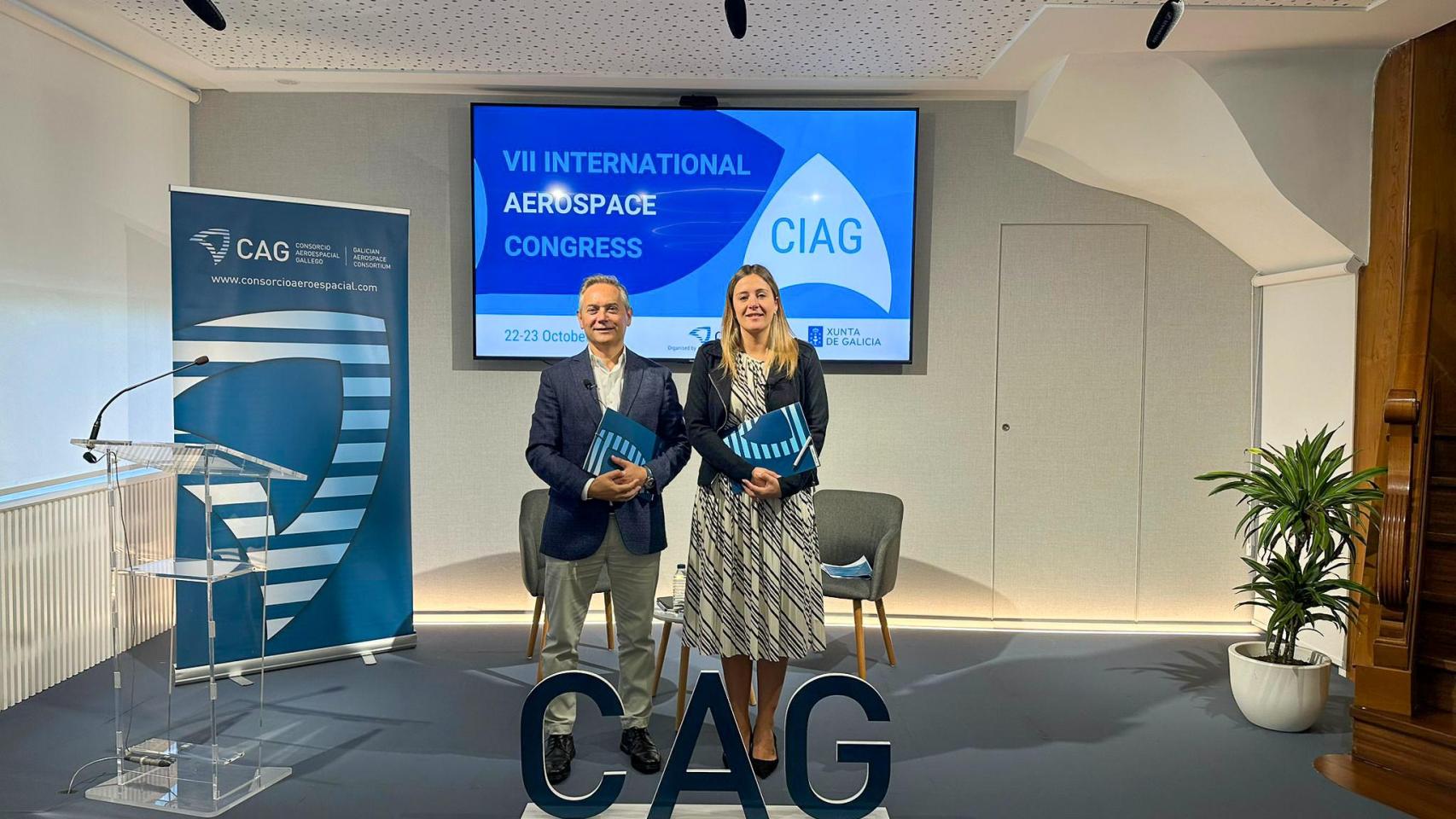 Presentación del VII Congreso Internacional Aeroespacial (CIAG).