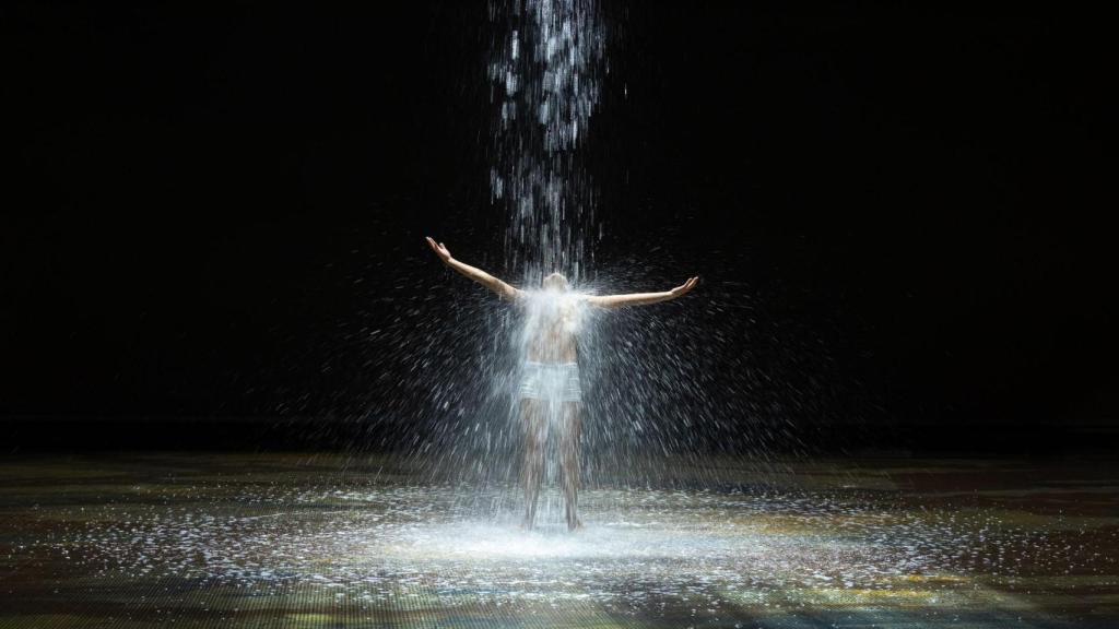 Un momento del ensayo de la producción de 'Yerma' dirigida por Paco Azorín. Foto: Auditorio de Tenerife/Miguel Barreto