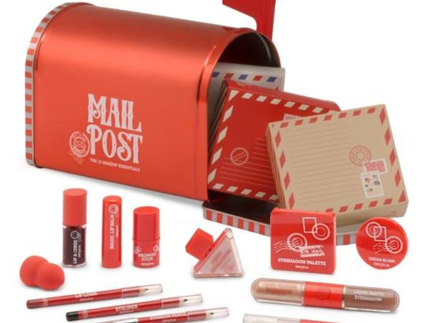Lote 12 Make up Essentials Mail Post Deliplus.