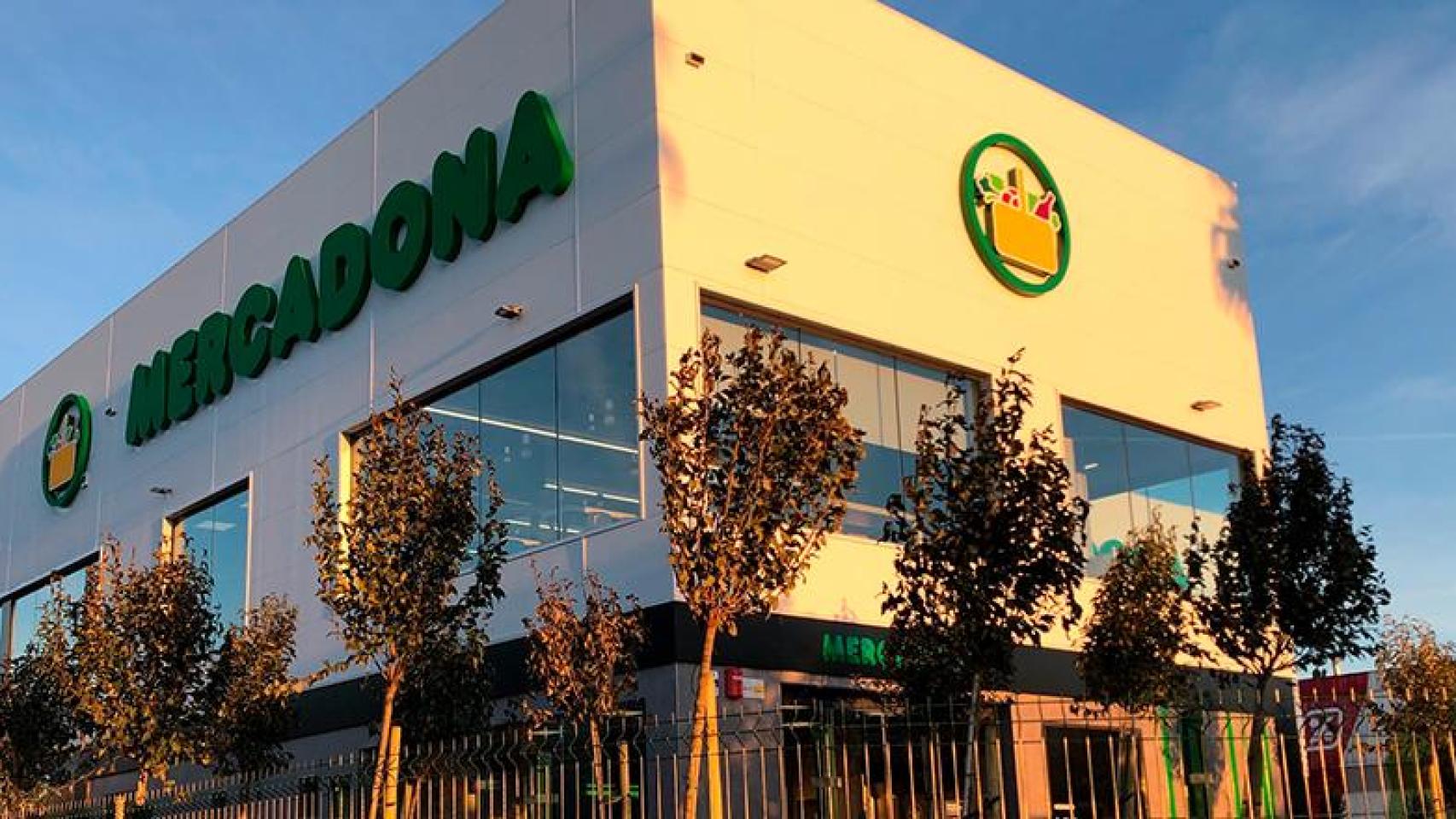 Fachada Mercadona.