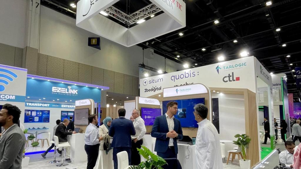 Las empresas gallegas en la feria Gitex Global de Dubai.
