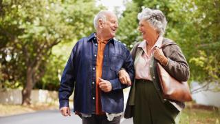 Una pareja de jubilados.