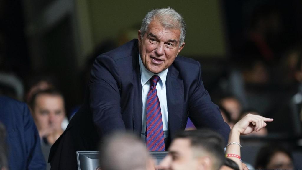 Joan Laporta, en el palco de Vallecas.