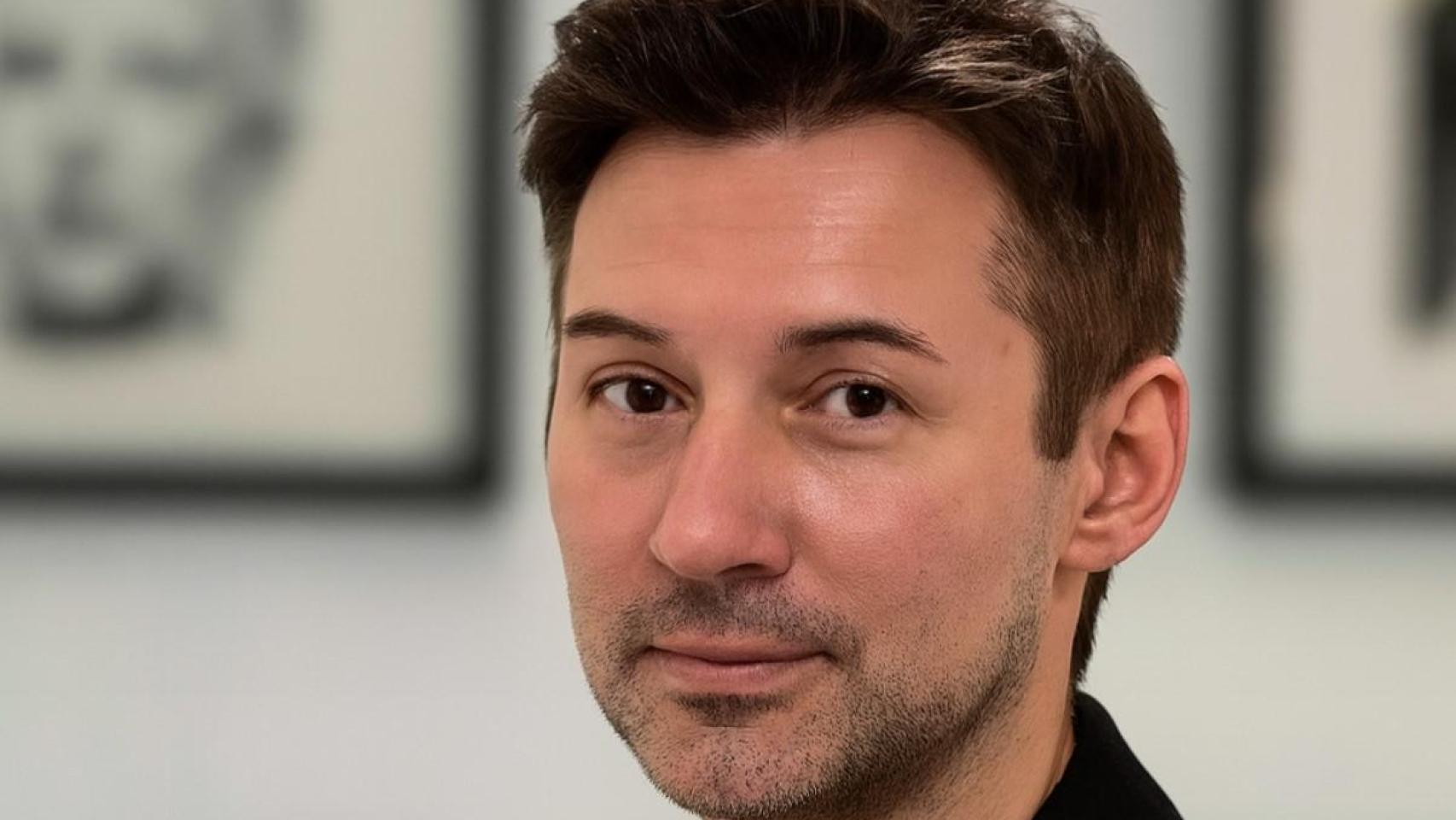 Alex Sestelo, peluquero y estilista.