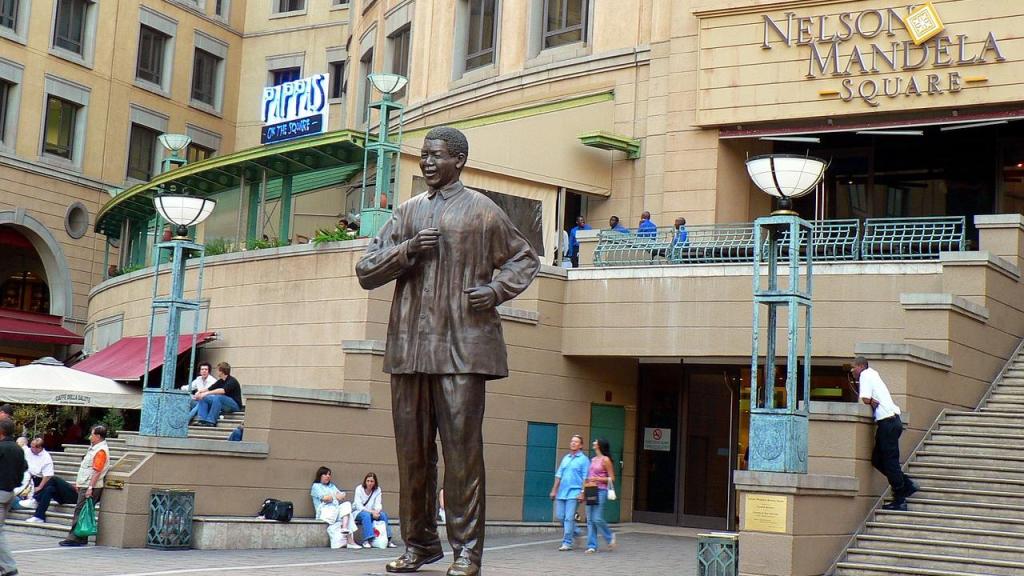 Plaza Nelson Mandela.