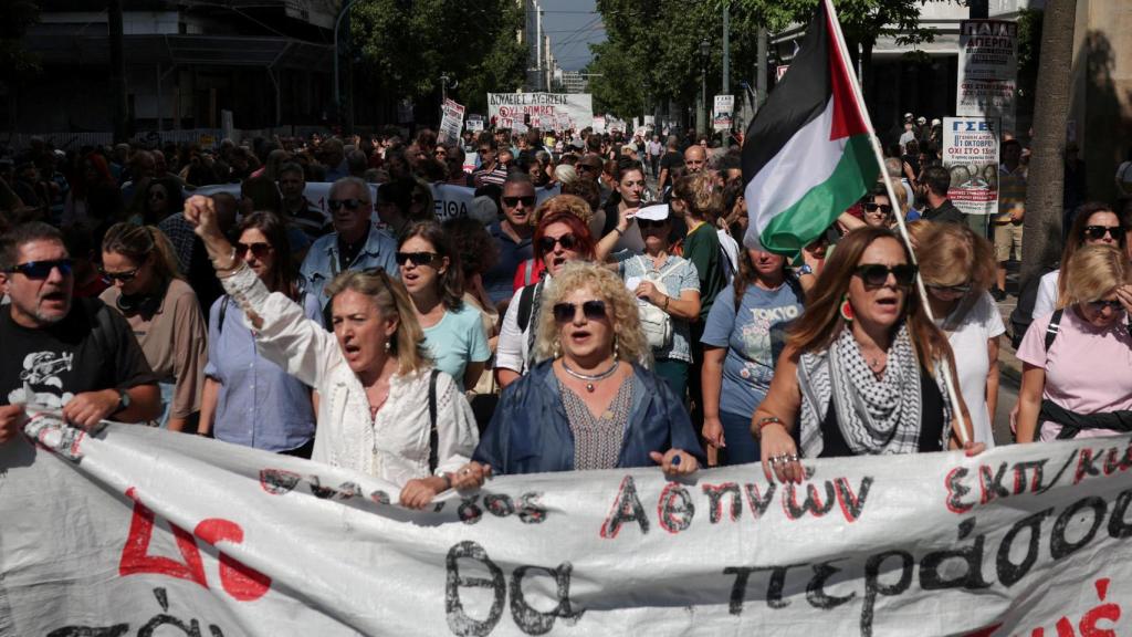 Imagen de la huelga general en Atenas del pasado 1 de octubre contra la ampliación de la jornada laboral.