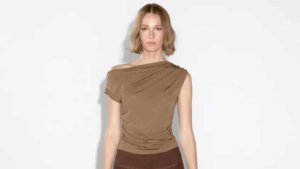 Top asimétrico. Ref. 6892/109