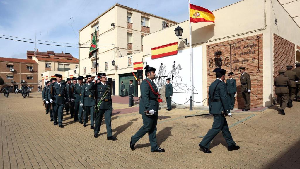 Desfile en el cuartel de la Guardia Civil en Toledo.