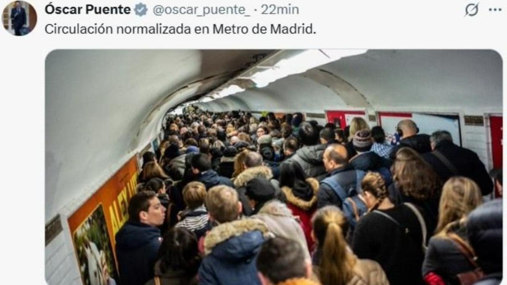 Tuit del ministro Óscar Puente con una imagen del suburbano de París.