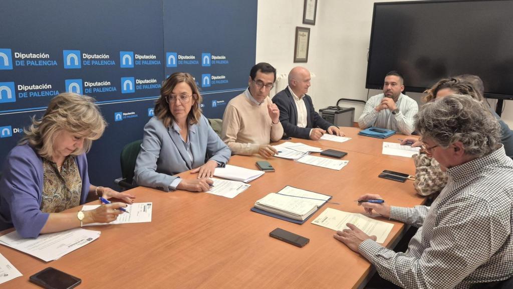 Junta de Gobierno de la Diputación de Palencia para aprobar, junto a la Gerencia de Servicios Sociales, una nueva partida económica en la materia