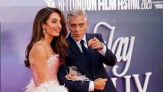 George Clooney, 64 años, y Amal