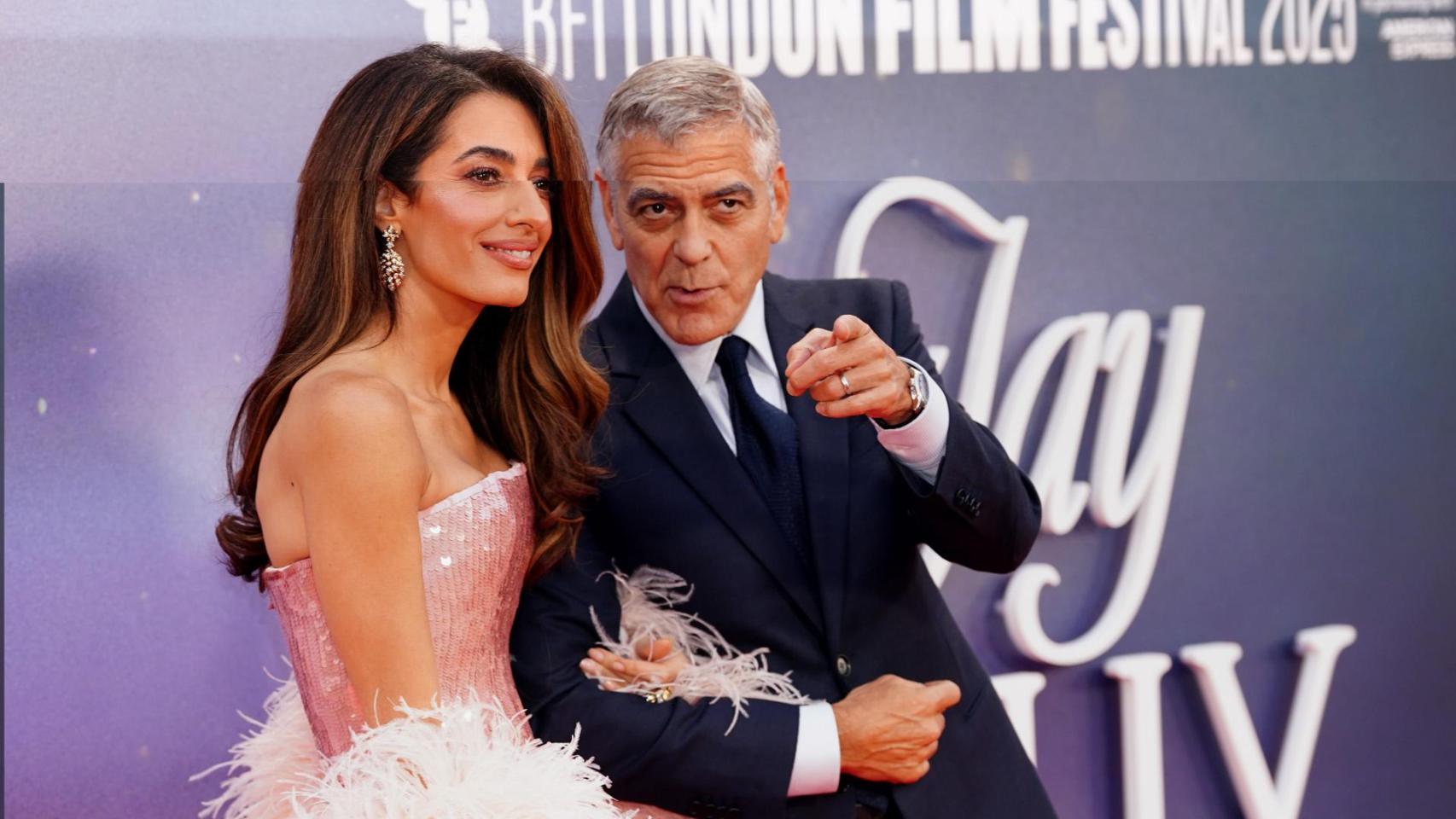 George Clooney, 64 años, y Amal