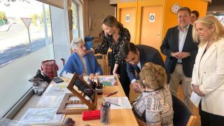 La Xunta suma doce nuevas plazas públicas en los centros de día en Ferrol