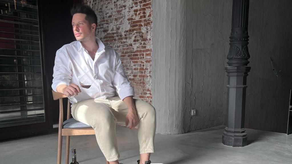 Ismael Álvarez, sumiller del restaurante Chispa.