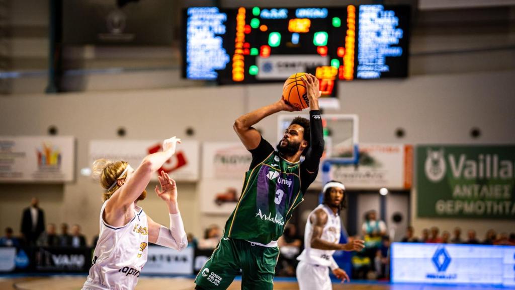 James Webb III durante el Karditsa vs. Unicaja de la BCL