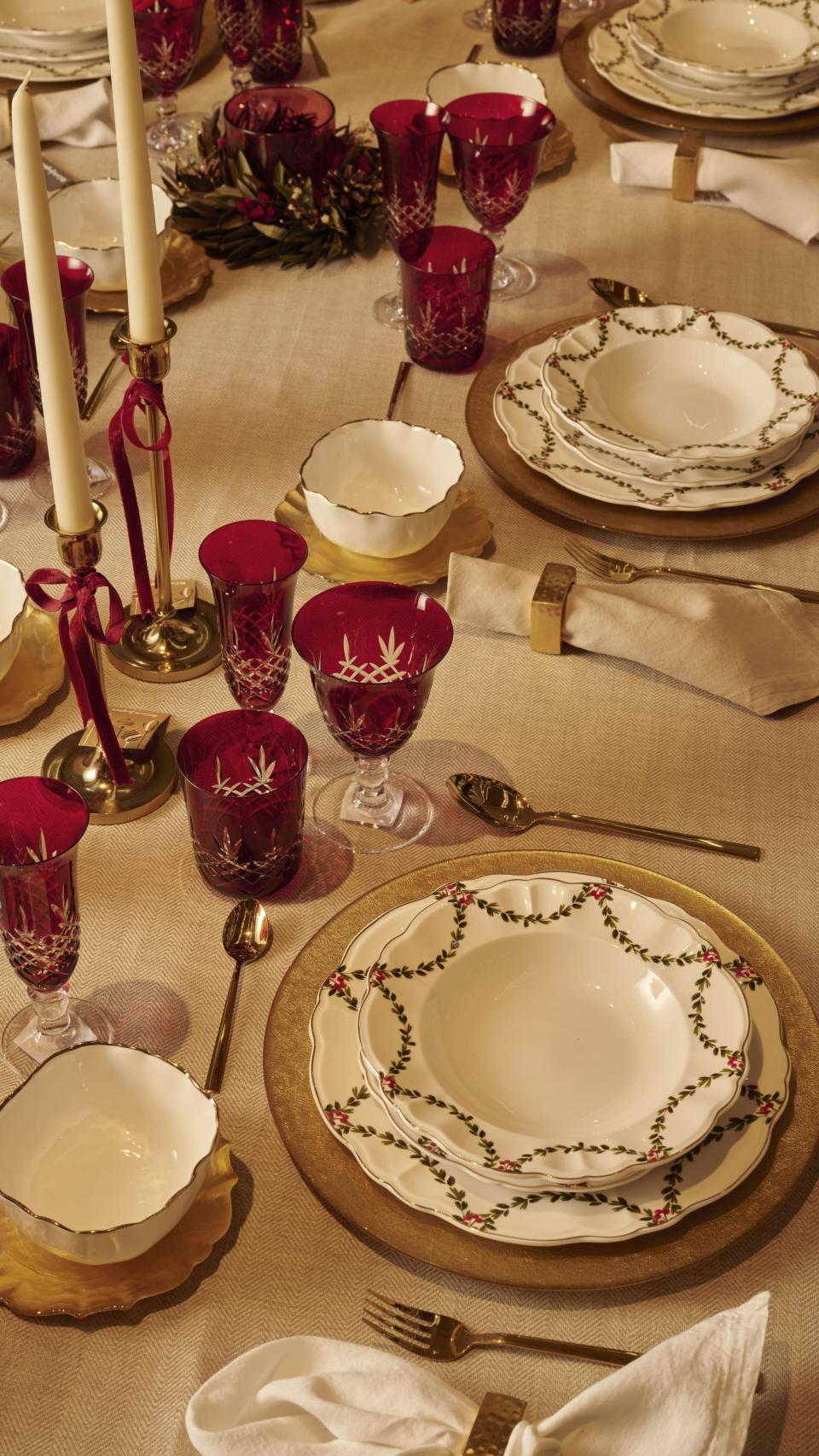 Una de las propuestas de montaje de mesas de ECI.