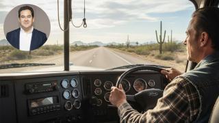 Fotomontaje de Pedro Ruiz y un conductor en un camión de mercancías.