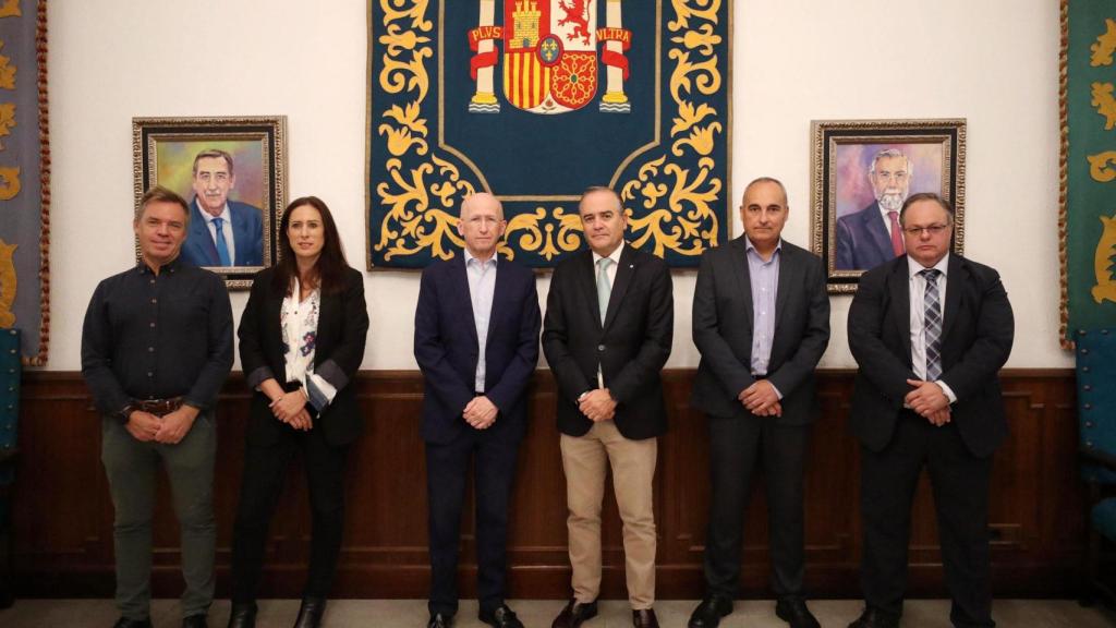 Foto de familia del acuerdo.