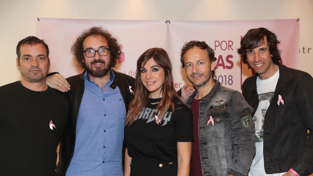 La Oreja de Van Gogh, con Leire Martínez como vocalista, en 2018.