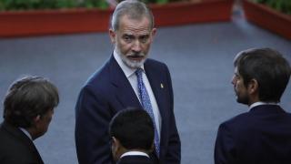 Felipe VI llama a la concordia en Arequipa: Nuestra lengua ha de servir para buscar la paz