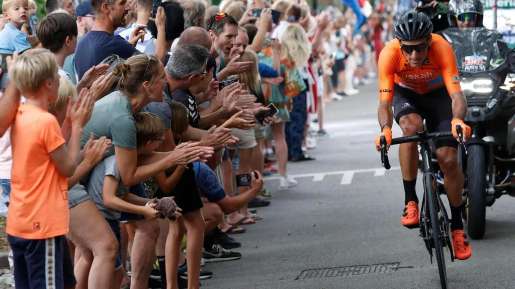 Luis Ángel Maté, en su etapa como profesional en el Euskaltel Euskadi.