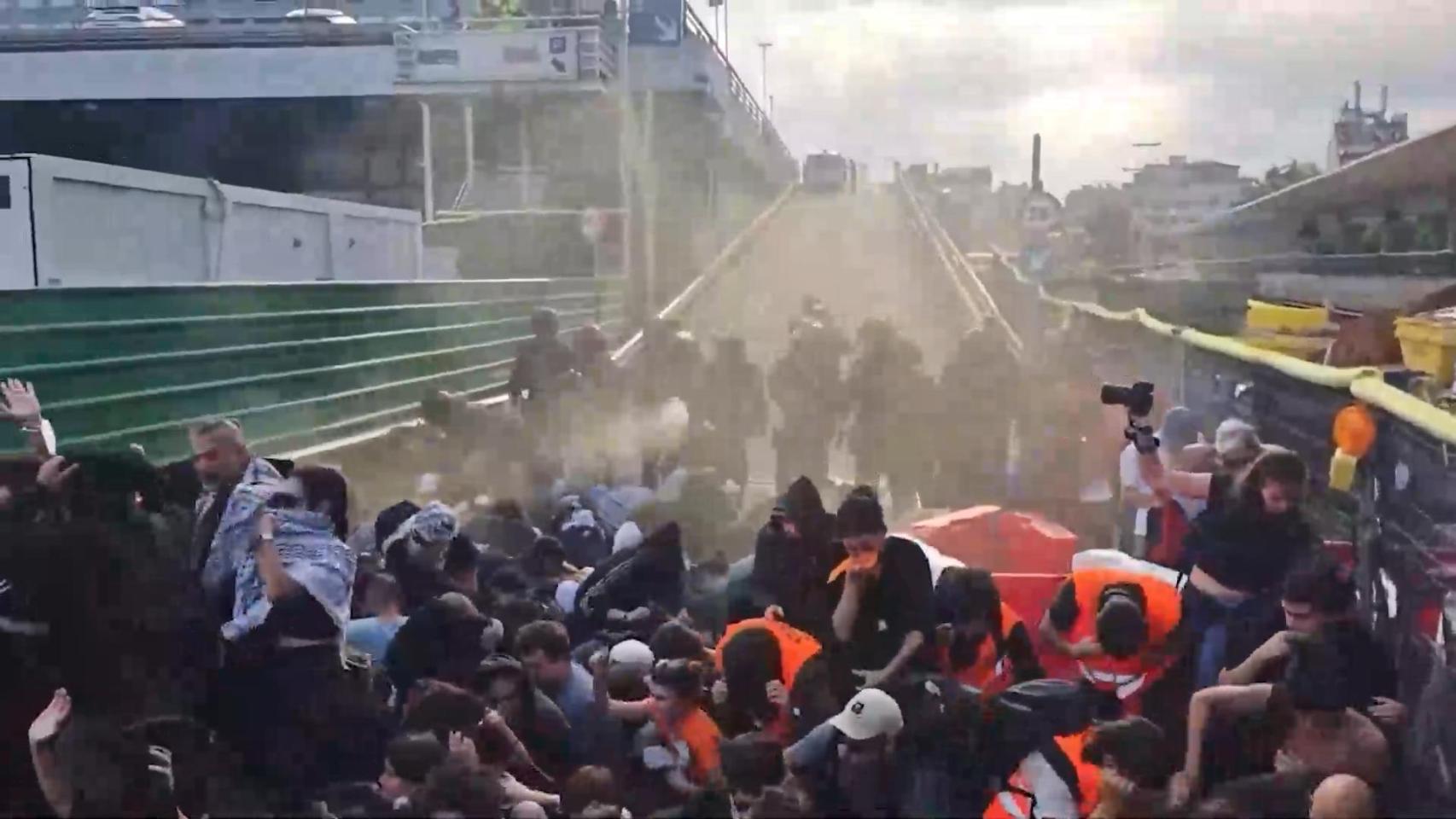 Imágenes de las protestas propalestinas en las calles de Barcelona.