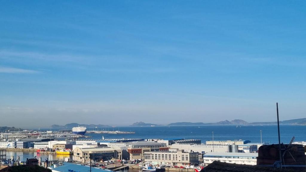 Imagen de las Islas Cíes desde Vigo, a 15 de octubre de 2025