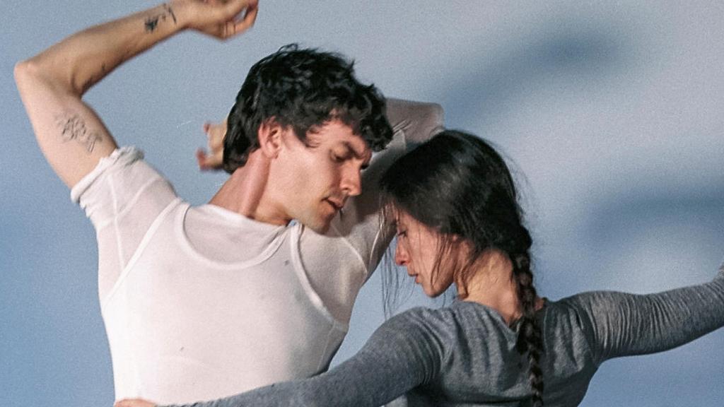 Irene Tena y Albert Hernández durante un ensayo. Foto: Abgonal