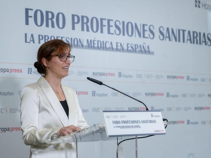Mónica García, ministra de Sanidad, en el Foro de la Profesión Médica.