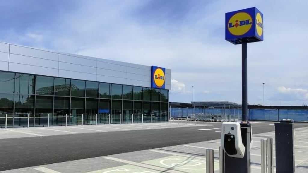 Fachada Lidl.