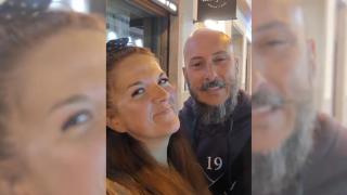 Noe y David cenan en el nuevo restaurante de Zaragoza.