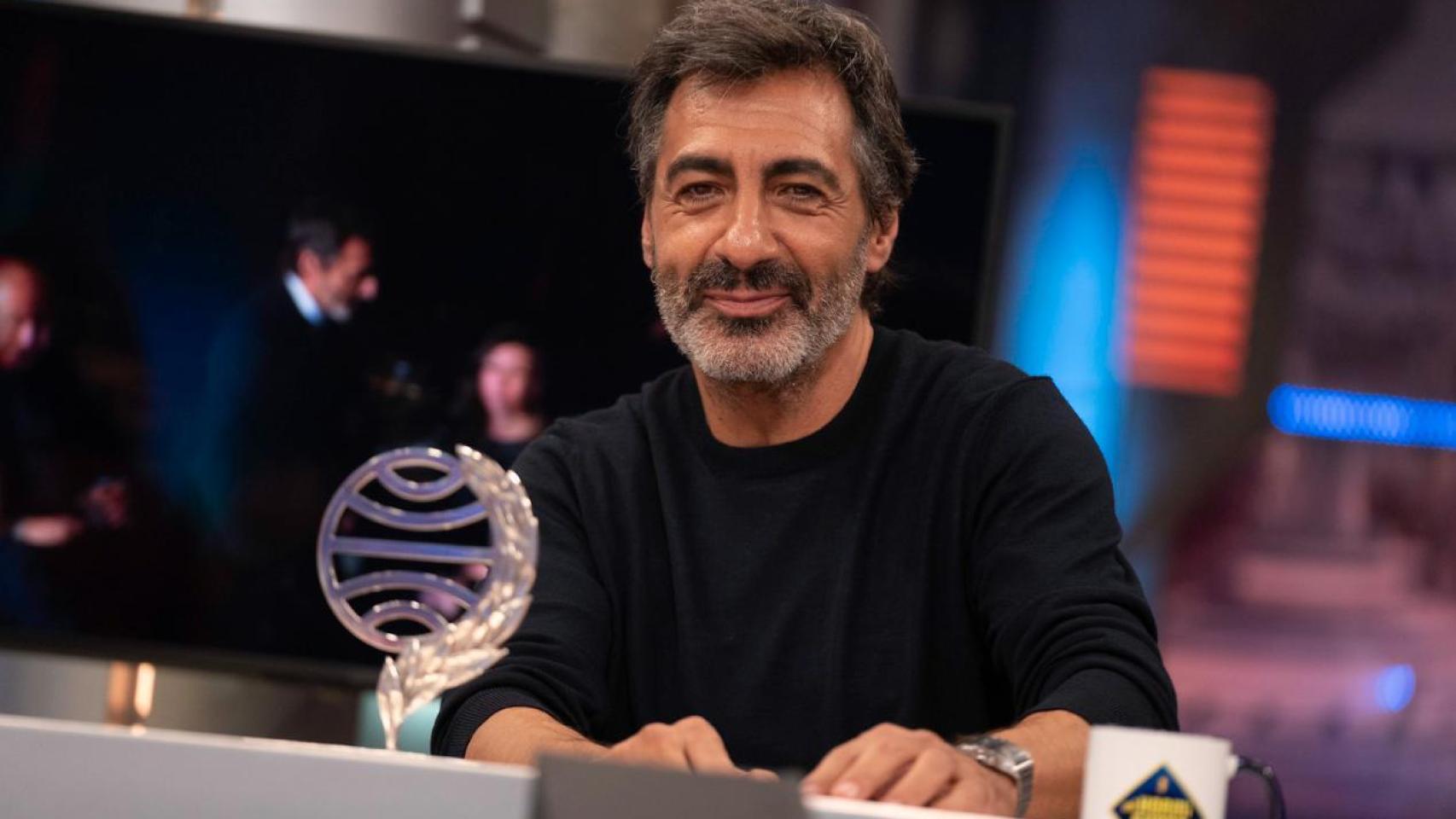 Juan del Val, muy orgulloso con el Premio Planeta 2025 en 'El Hormiguero'.