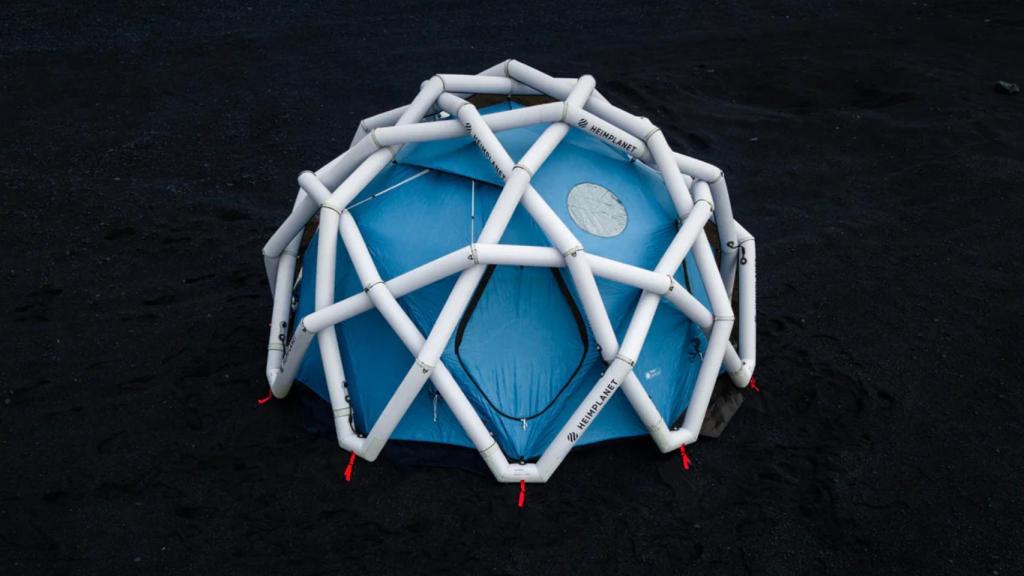 La tienda inflable Mavericks Blue Ice.