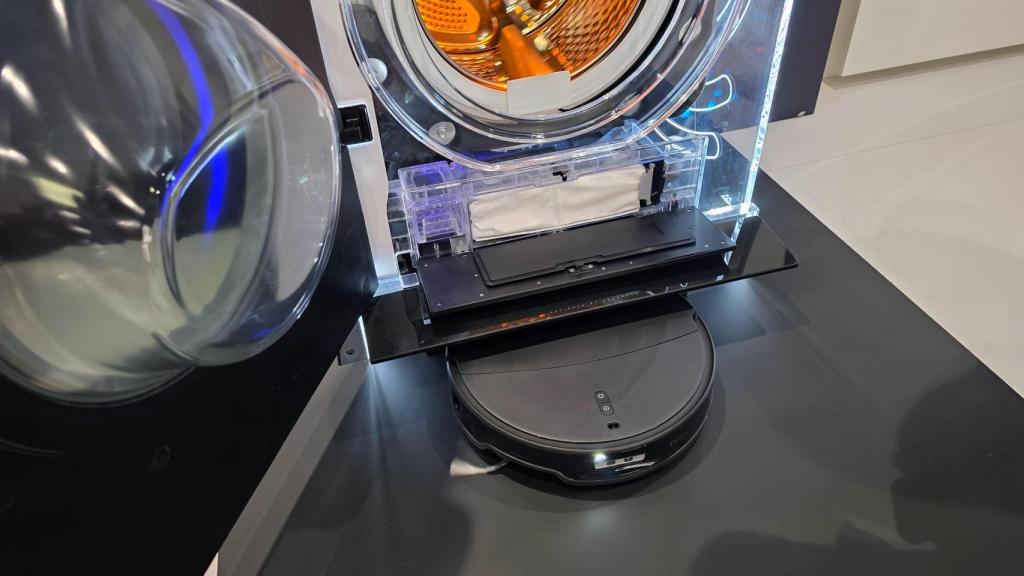 El robot aspirador sale del Roborock 4 en 1 como concepto
