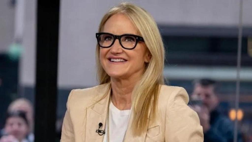 Mel Robbins, experta en desarrollo personal.