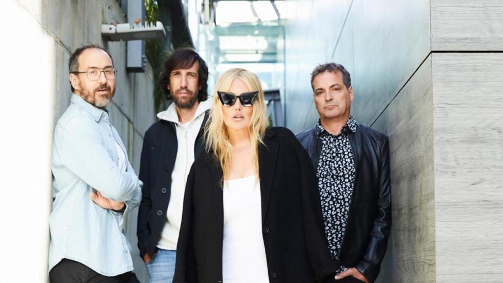 La Oreja de Van Gogh con Amaya Montero.