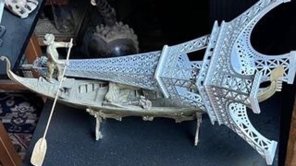 Homenaje del exilio español a París.