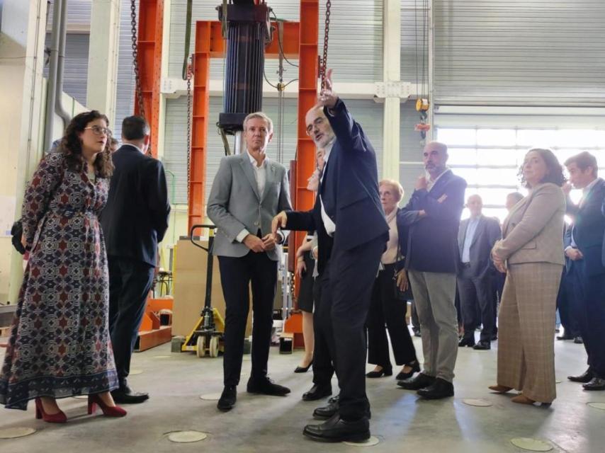 Un momento de la visita al laboratorio de construcción del CITEEC.