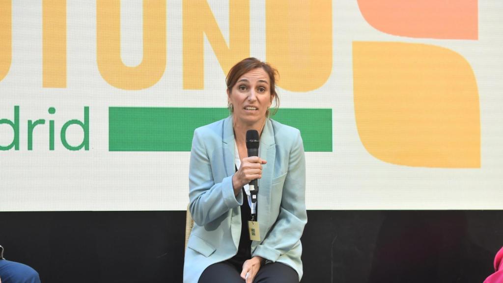 La ministra de Sanidad, Mónica García, este domingo.