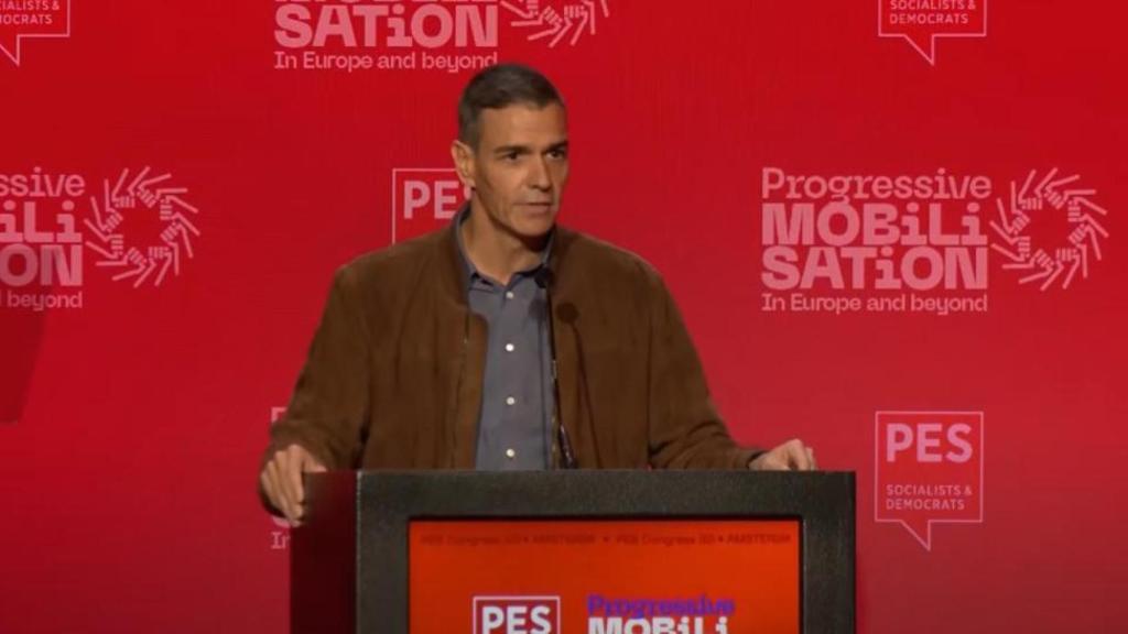 Pedro Sánchez durante su intervención en el Congreso del Partido de los Socialistas Europeos en Ámsterdam.