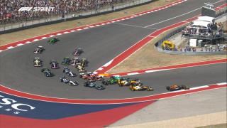 Accidente en la curva 1 de la carrera al sprint del GP de Estados Unidos.