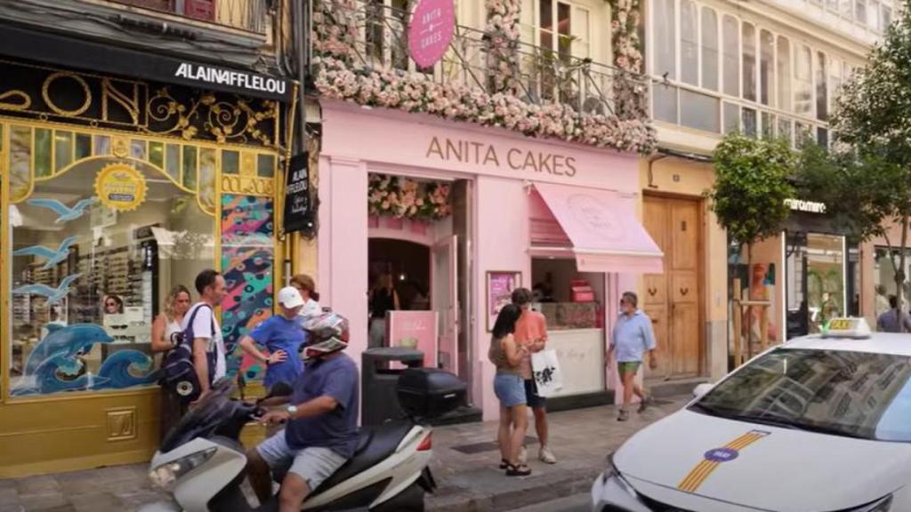 Fachada de la pastelería de Anita.