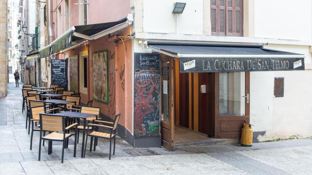 El exterior de La Cuchara de San Telmo.