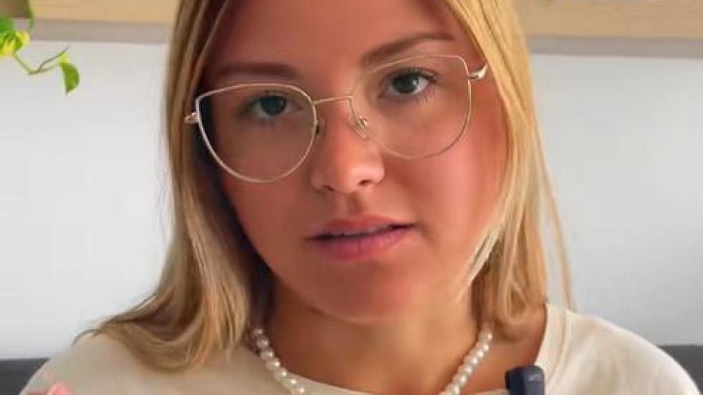 Azul, argentina residente en Málaga.